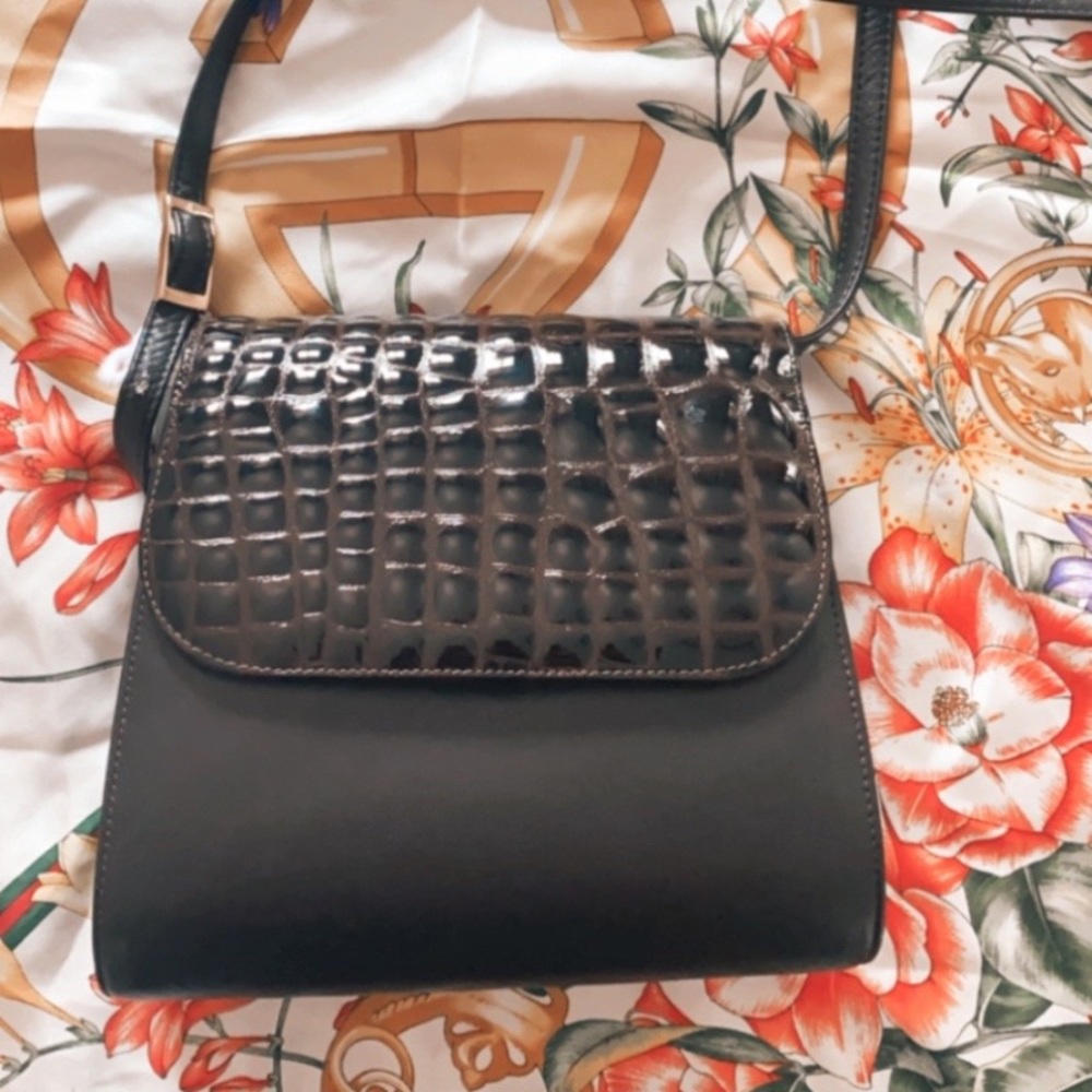 Vintage Easy Spirit crossbody purse